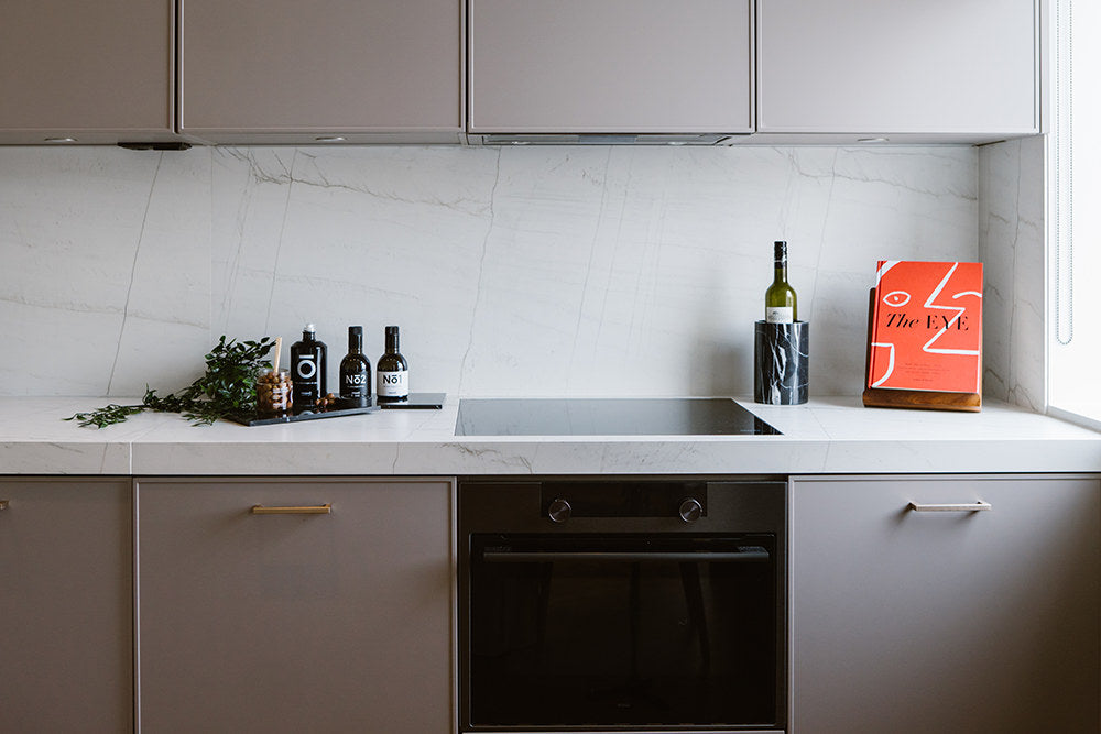 Marmer vaas/wijnkoeler zwart