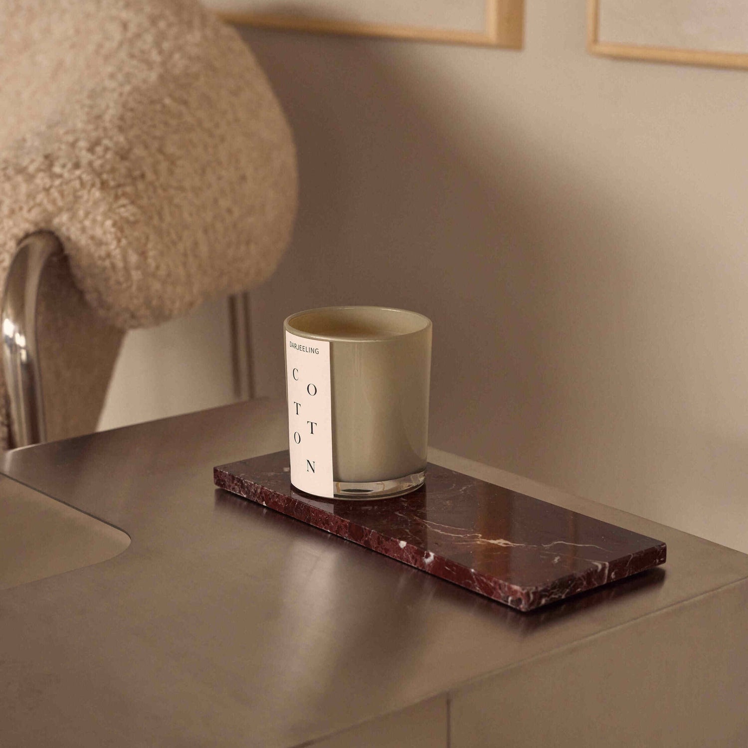 Marble tray rectangle S red 10x25cm